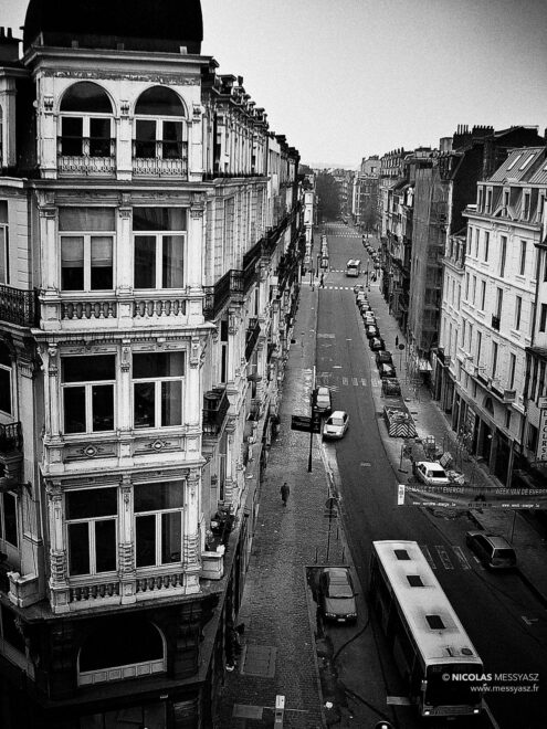 Les sombres matins étranges