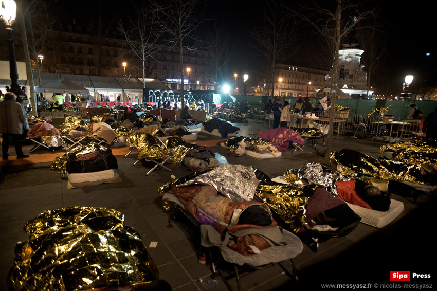 Le ciel noir d'une nuit blanche