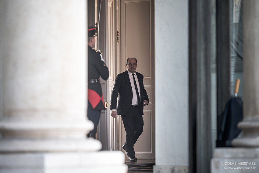 Albert Dupontel est encore à l'Elysée !