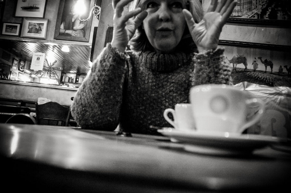 Les mots dansent avec les cafés