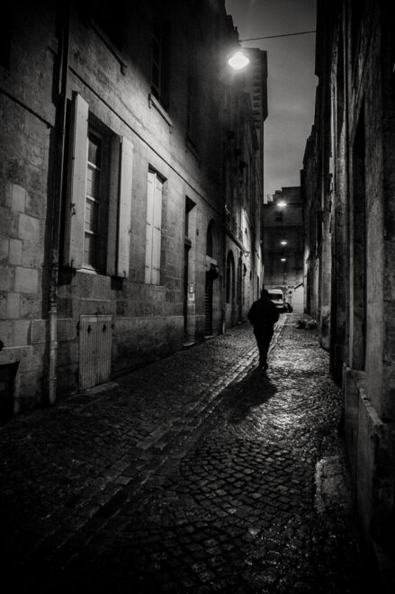 Parlementer doucement avec la Nuit